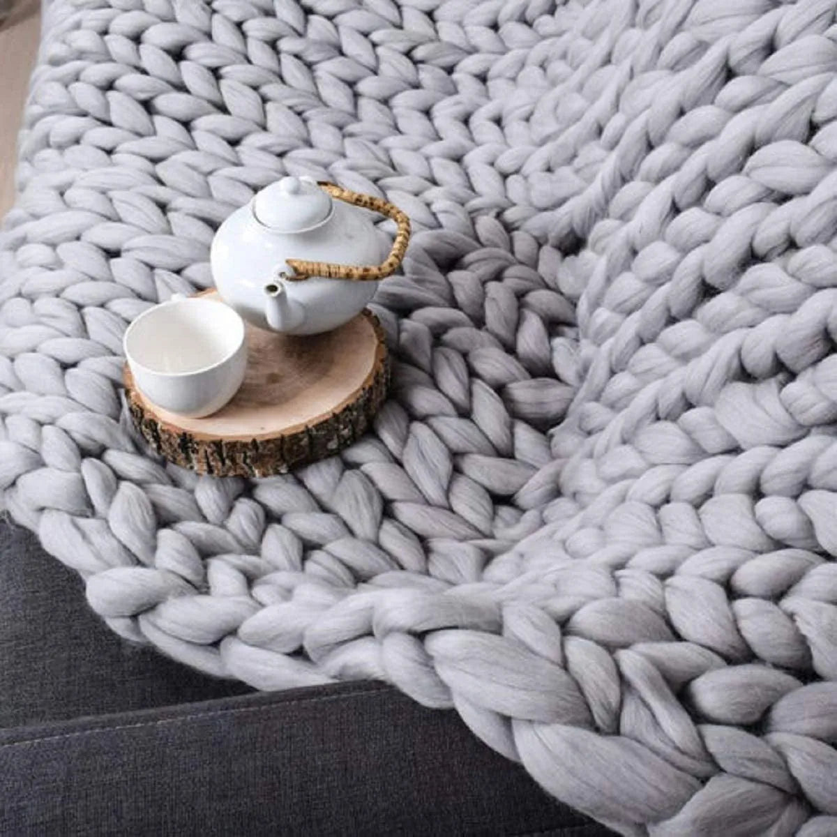 Frendorf | Grobstrickdecke – Kuschelige Wolldecke für Jeden Raum – Weich & Warm – Perfekt für Sofa und Bett