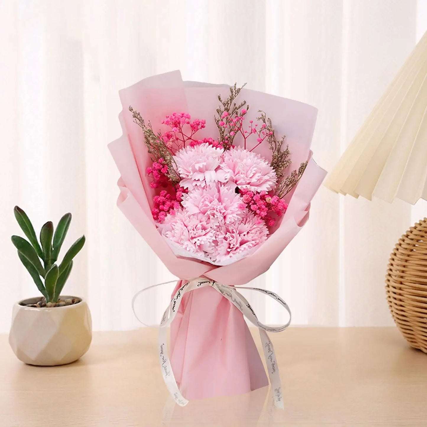 Frendorf | Blumenstrauß mit duftender Seife