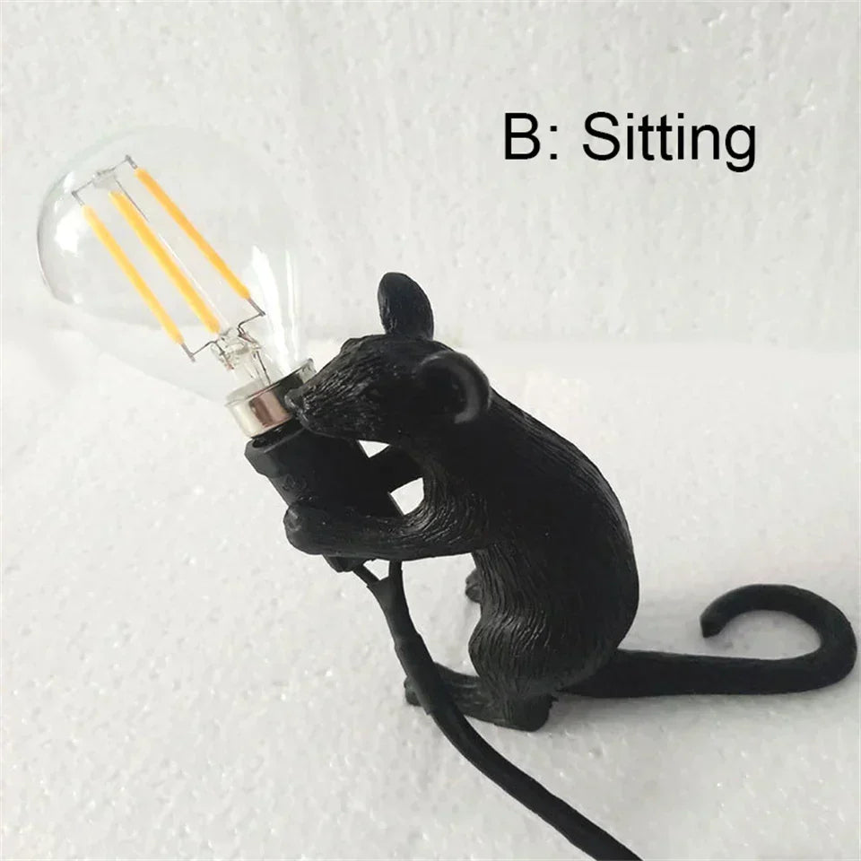 Frendorf | CritterGlow Moderne LED Tischlampe | Harz Tierdesign | Ratte, Katze & Eichhörnchen | Nachtlicht & Wohnkultur
