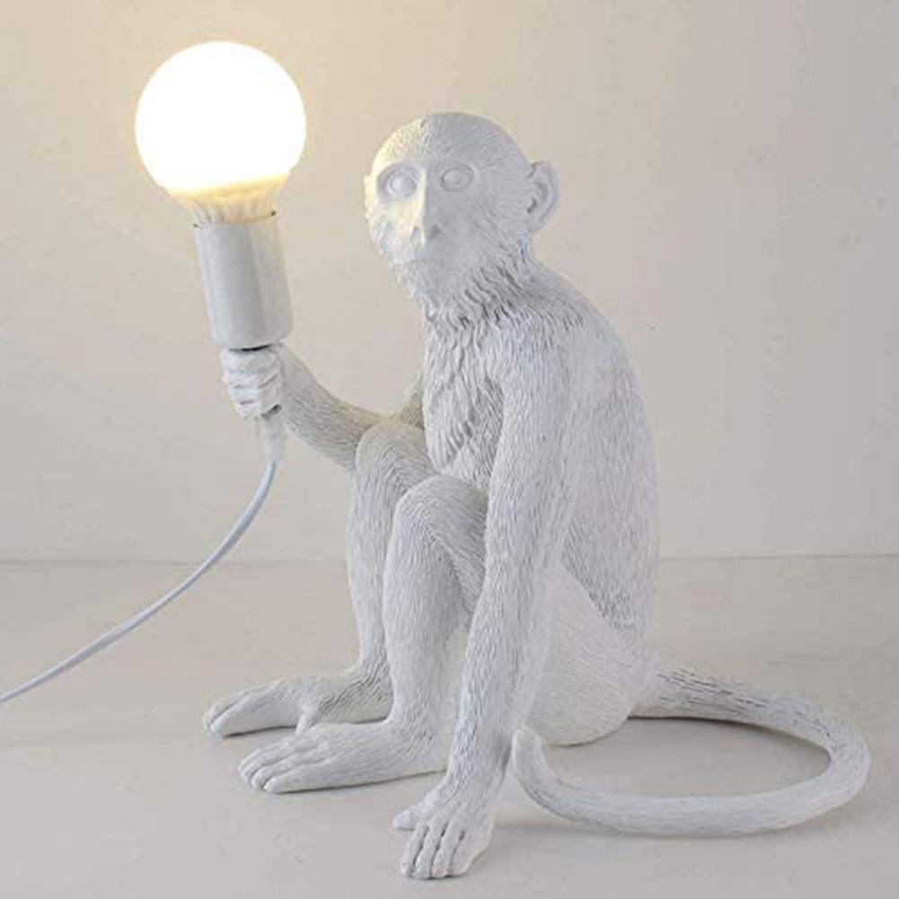 Zuverlässige attraktive Tischlampe Ornament