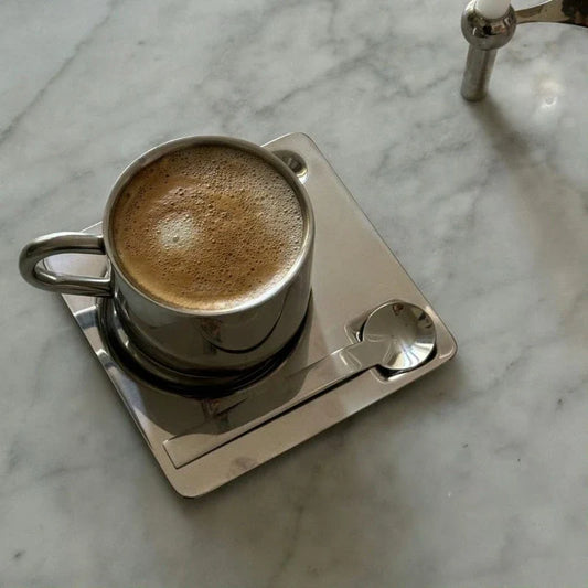 Edelstahl Kaffeetasse und Tablett
