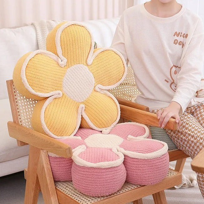 Flauschiges Blumen Kissen