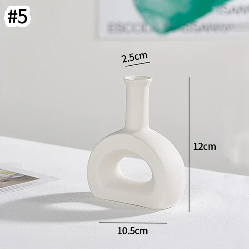 Minimalistische Keramik Blumenvase