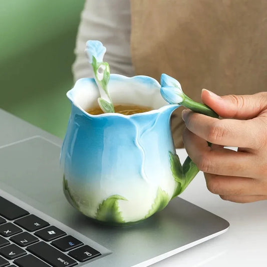 3D Rose Blume Kaffeetasse Keramik Kaffeetassen Niedliche ästhetische Wasserbecher mit Löffel Sommer Winter Trinkgeschirr Valentinstag Geschenke