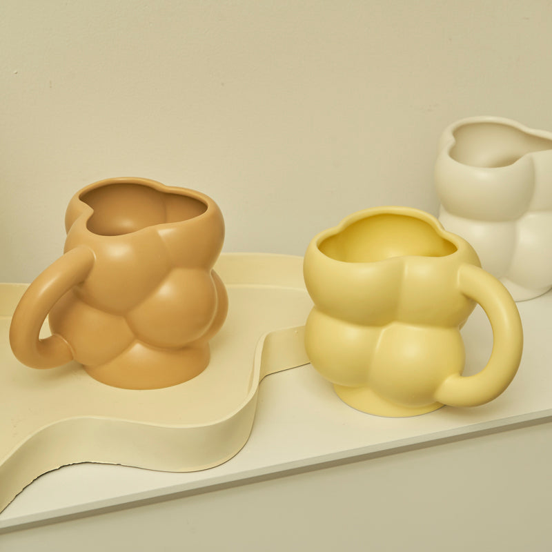 GELBE FARBE TASSE