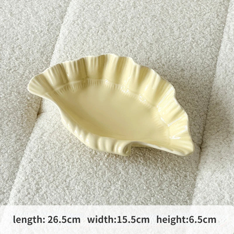 Creme Keramik Muschelteller