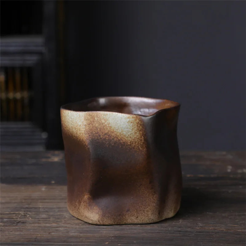 Unregelmäßige gedrehte Form Tasse 9,47 Unzen/280 ml Keramik Kaffee Teetasse ohne Griff Polychromatische kreative Keramik Tassen Kaffeetassen Retro