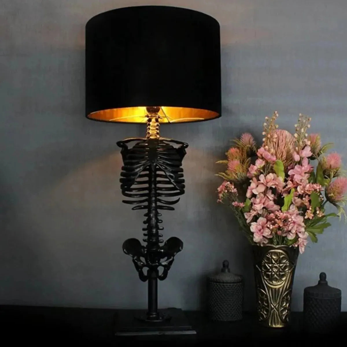 Schädel Tisch Lampe Skelett Horror 3D Statue Kreative Party Ornament Prop Halloween Dekoration Atmosphäre Lampe Nachtlicht