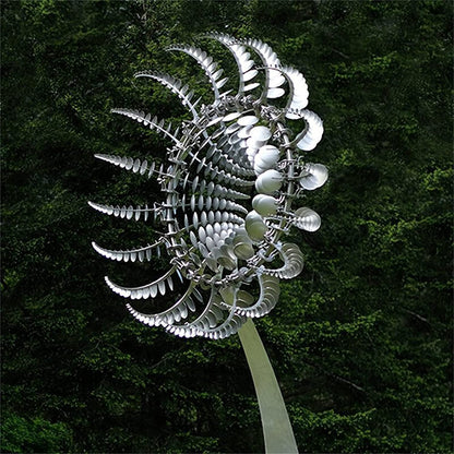 Moderne windbetriebene Gartendekoration