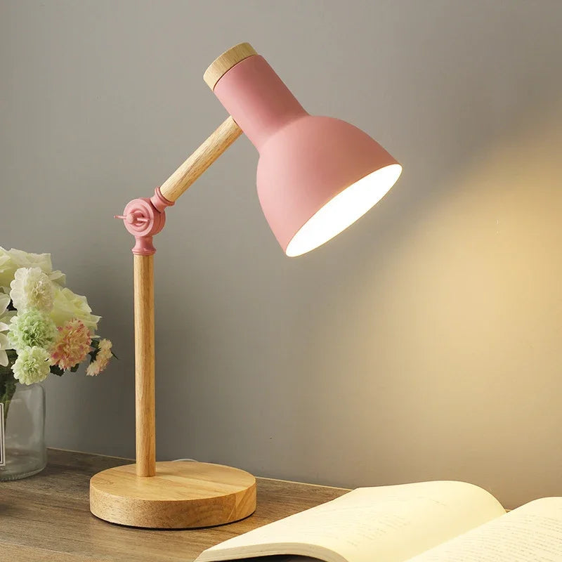 Frendorf Gefärbte Holztischlampe
