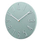 Schlichte, minimalistische Wanduhr