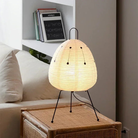 Frendorf - Natürliche LED Tischlampe für ein gemütliches Wohnzimmerlicht