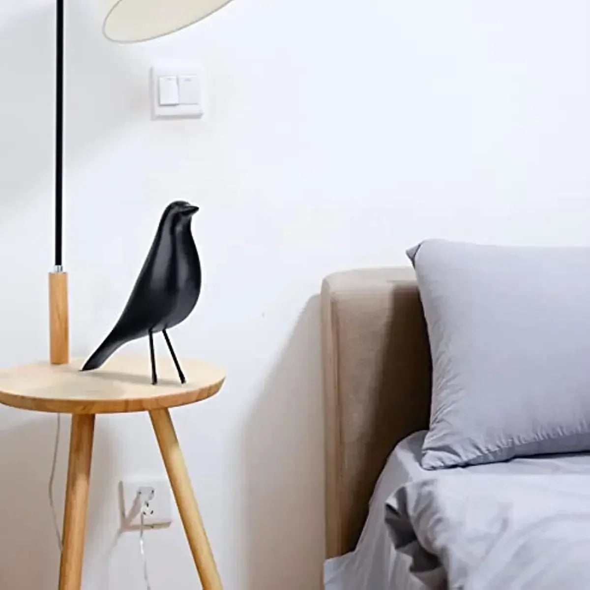 Frendorf | DecoBird Moderne Vogelstatue aus Kunstharz | Elegante Garten- und Wohnraumdekoration | Zeitloses Design | Wetterfest