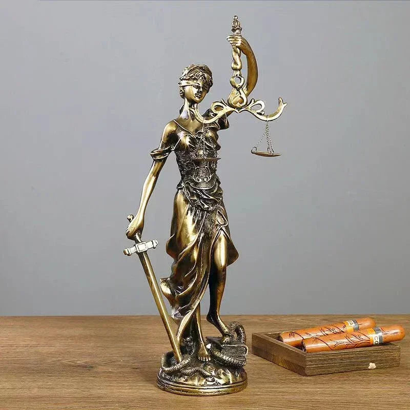 ERMAKOVA Europäische antike Bronze griechische Gerechtigkeit Göttin Statue Fair Angels Harz Skulptur Ornamente Desktop Home Dekoration Geschenk