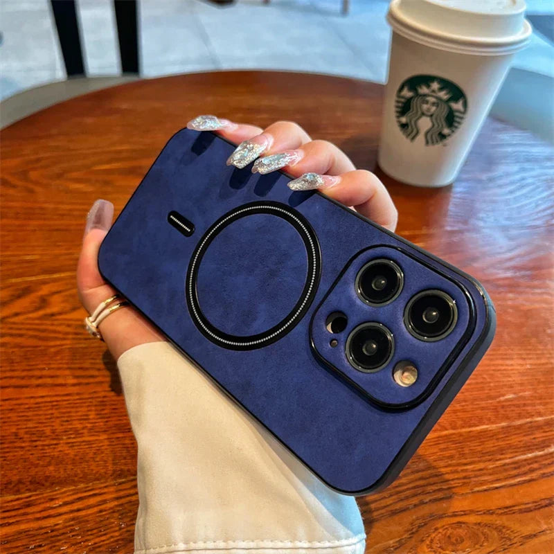 Frendorf | Luxus Hirschleder Apple iPhone Hülle | Magnetische Handyhülle, Kabellose Case, MagSafe, Wireless-Laden, Schutzhülle, Cover iPhone 15, 14, 13 Pro Max Plus