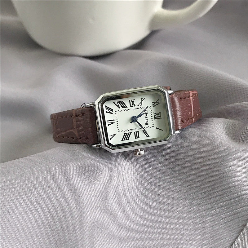Frendorf | Retro-Uhr mit Lederarmband für Damen