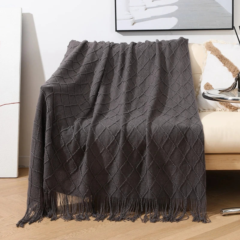Gemütliche lila Diamant Strickdecke