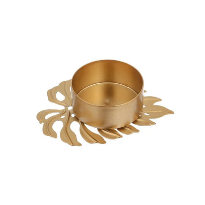 Frendorf | LumiLeaf Monstera Kerzenhalter aus Eisen | Gold & Grün | Tropisches Design | Wohn- und Tischdeko