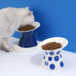 Es ist eine Keramiktasse des Katzenzirkus