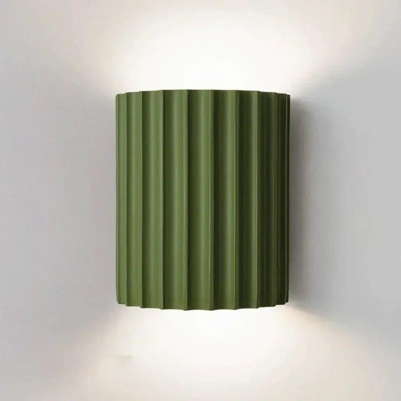 WarmthAura – Wandleuchte aus Kunstharz
