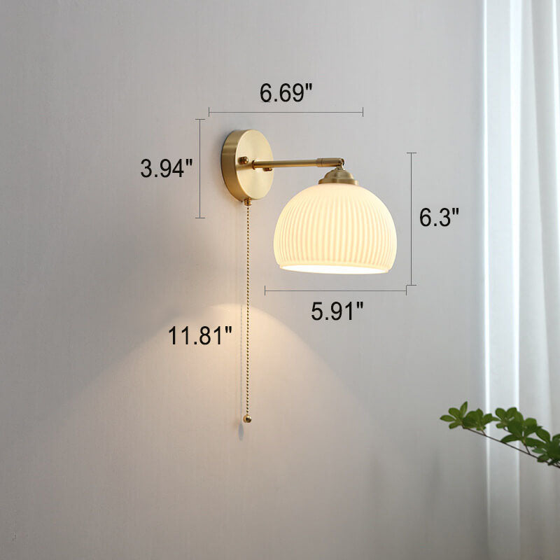 Frendorf | ScandiLume Nordic Wandleuchte mit Zugschalter | Milchglas & Messing Design | Strahlendes Stimmungslicht für Ihr Zuhause