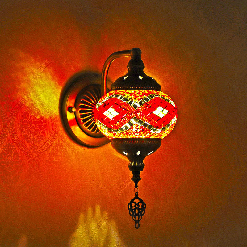 Zeitgenössische Retro Eisen Glas Mosaik Globus 1-Licht Wand Sconces Lampe Für Flur