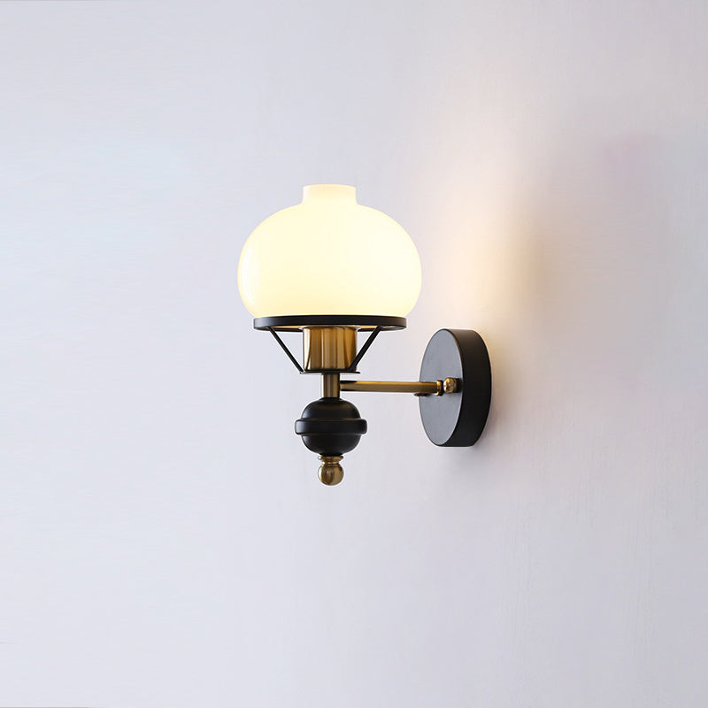 Frendorf | GeoLuxe Französische Geometrische Wandlampe | Eisen & Glas | 1-Licht Design für Wohnzimmer