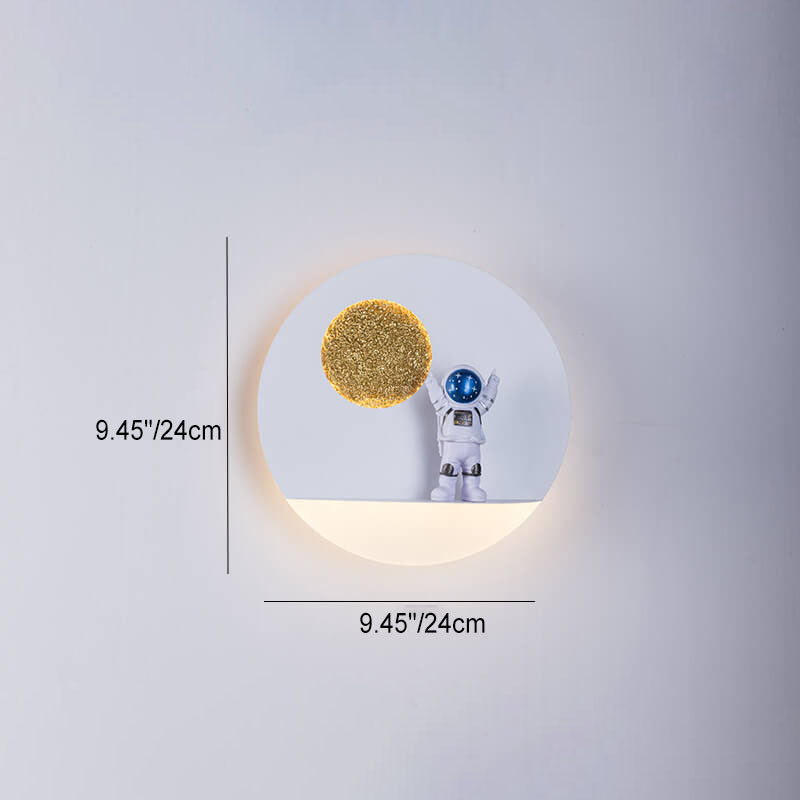 Zeitgenössische kreative Eisenharz runde Astronaut LED Wandleuchte Lampe für Schlafzimmer