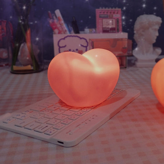 Frendorf | LuvSphere Silikon LED Nachtlicht | Herzförmiges Design | Tischlampe | Warmes Stimmungslicht | Dekorativ