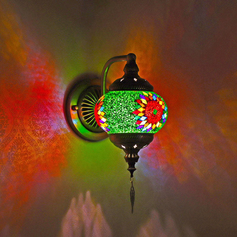 Zeitgenössische Retro Eisen Glas Mosaik Globus 1-Licht Wand Sconces Lampe Für Flur