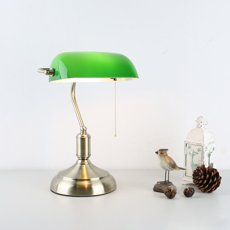 Traditionelle chinesische rechteckige antike Bank Metall Glas 1-Licht Tischlampe für Schlafzimmer