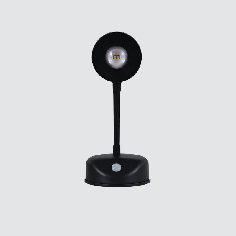 Moderne Einfachheit Wasserdicht ABS Rund LED Wiederaufladbare Bewegungsmelder Wandlampe Für Außenpatio