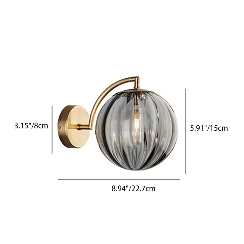 Zeitgenössische skandinavische runde Kugel Eisen Glas 1-Licht Wandlampe für Wohnzimmer