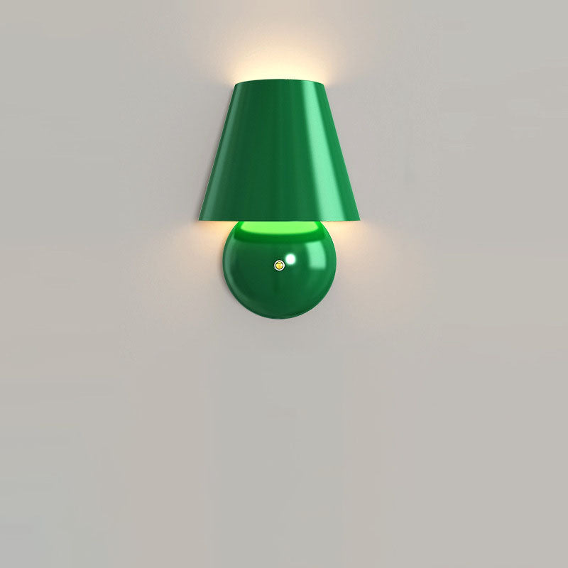 Frendorf | TrapeLux LED Wandleuchte | Modernes Trapez-Design | Eisen & Acryl | Warmweißes Licht