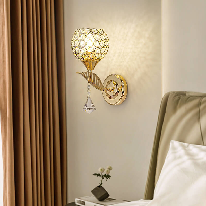 Zeitgenössische kreative Kristallkugel 1- Licht Wandlampe für das Wohnzimmer