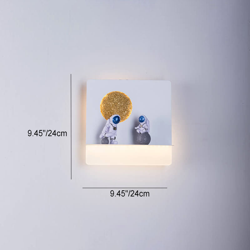 Zeitgenössische kreative Eisenharz runde Astronaut LED Wandleuchte Lampe für Schlafzimmer