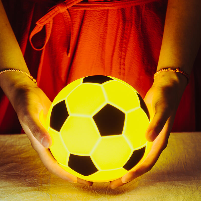 Kreative Fußball Silikon LED Nachtlicht USB Lade Tischlampe