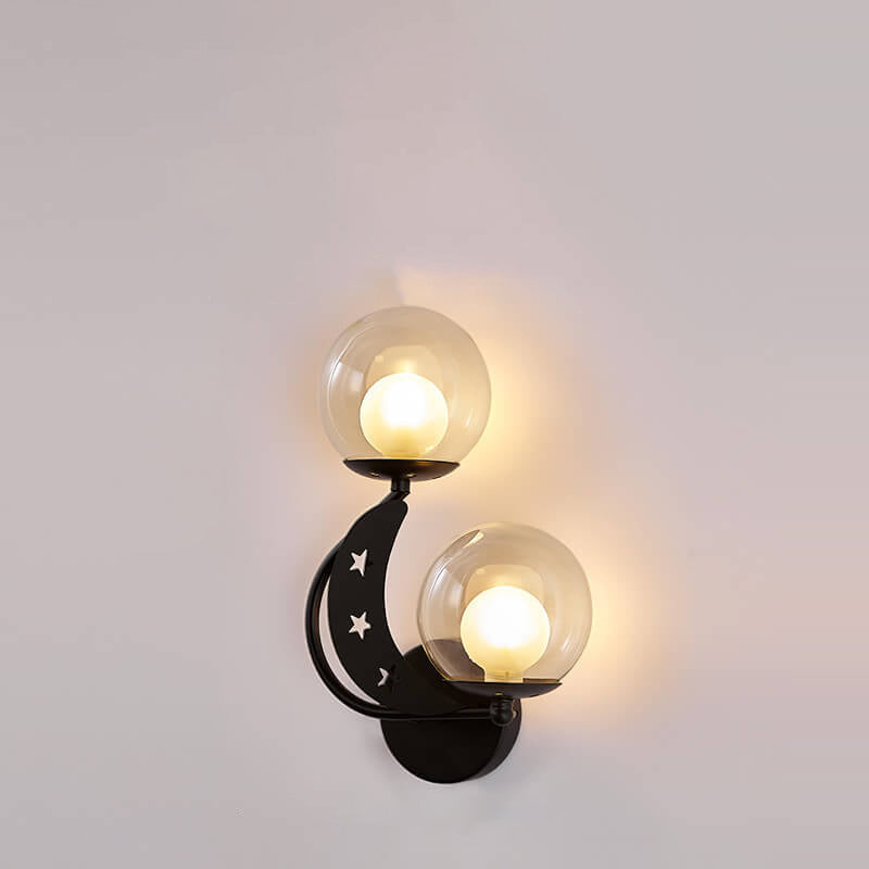 Frendorf | Asterovia DuoGlow Wandleuchte | Nordisches Design | Glas-Kugelschirme | 2-flammig | Mond- & Sternenmotiv