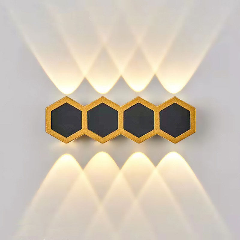 Frendorf | LumoHex Prime | Modernes Outdoor LED Wandlicht | Hexagon Schwarz-Gold Kombination