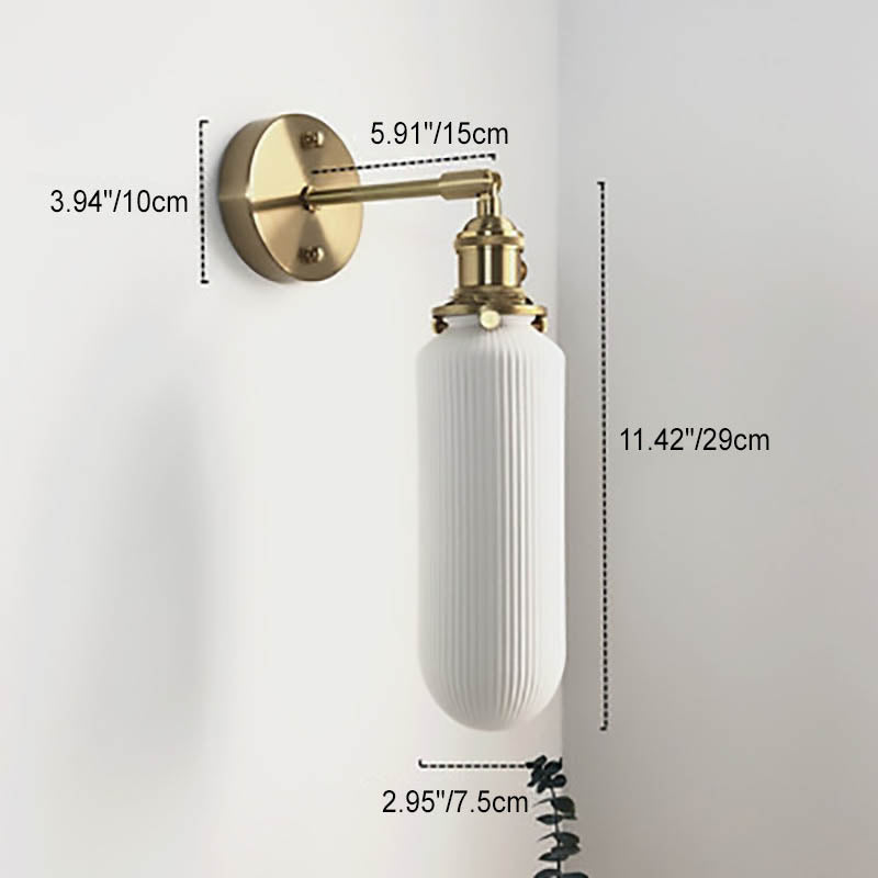 Frendorf | BrassGlow Japanische Retro Wandleuchte | Minimalistisches Design | Zylinder Oval | Messing & Lucite | 1-flammig