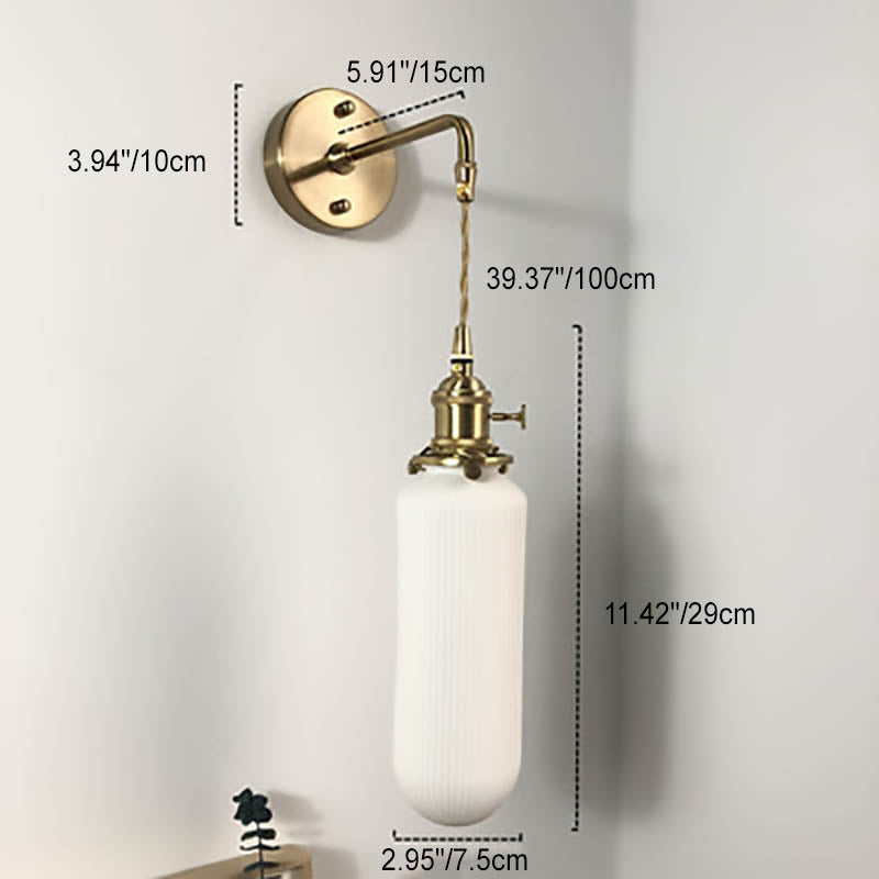 Frendorf | BrassGlow Japanische Retro Wandleuchte | Minimalistisches Design | Zylinder Oval | Messing & Lucite | 1-flammig