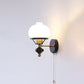 Frendorf | GeoLuxe Französische Geometrische Wandlampe | Eisen & Glas | 1-Licht Design für Wohnzimmer