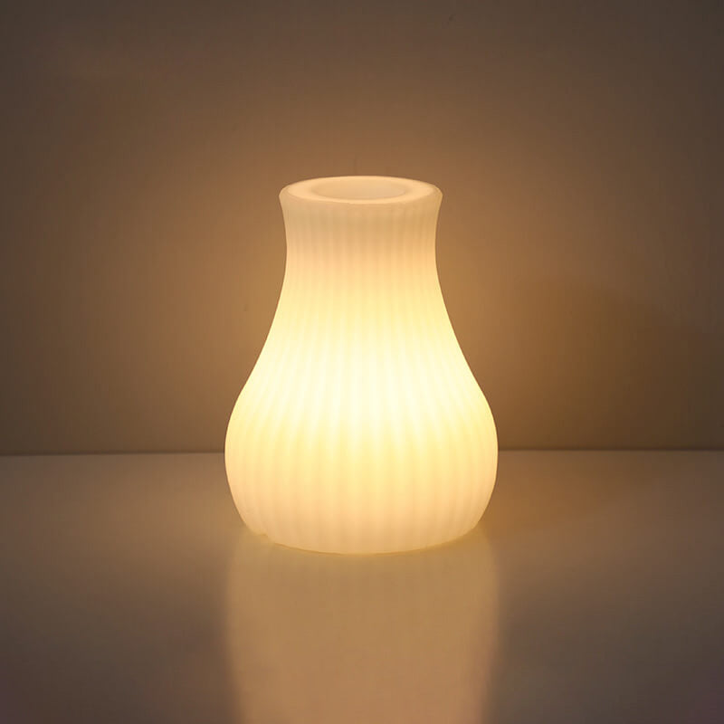 Frendorf | GeoGlow Kreative Geometrische LED Tischlampe | Batteriebetrieben & Fernbedienung | Nachtlicht & Dekoration