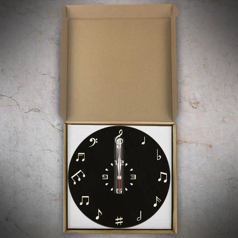 Frendorf | NoteRhythm Künstlerische Wanduhr – Design mit musikalischen Noten für moderne Interieurs