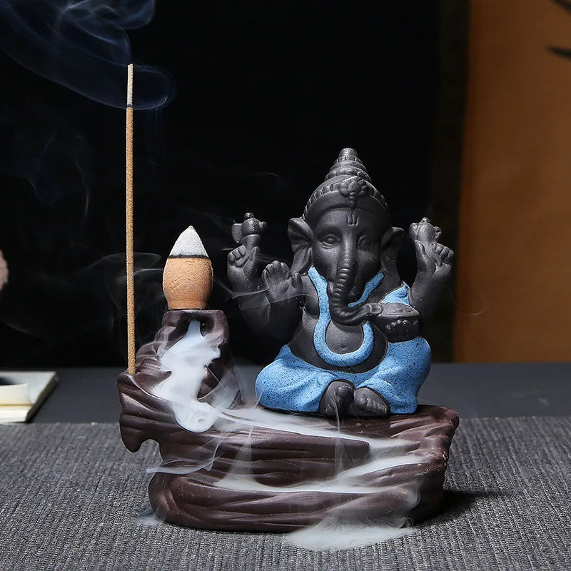 Clay-Style Ganesha Loban/Agarbatti Halter und Figurine