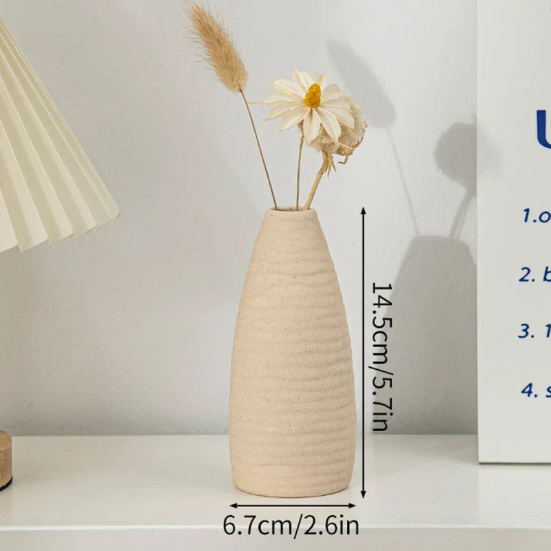 Minimalistische Keramik Blumenvase
