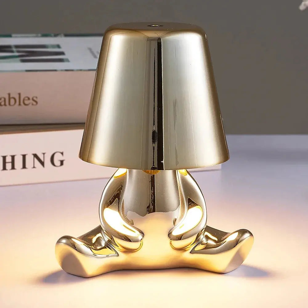 Frendorf | Erleuchten Sie Ihre Nächte mit dem kleinen goldenen Mann, einem Hauch von Eleganz