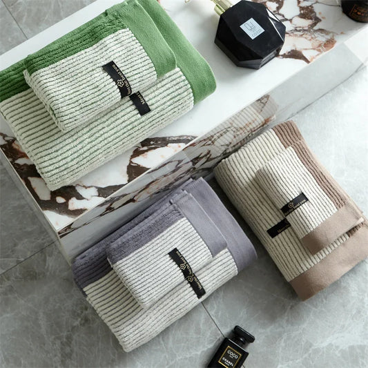 PureSoft – Luxuriertes Badetuch aus 100% Bio-Baumwolle