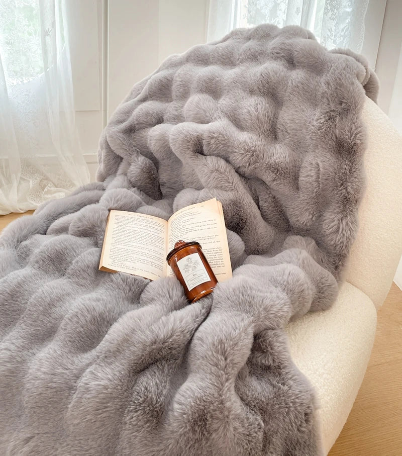 Frendorf | PlushGlow Flauschige Kuscheldecke aus Kunstfell | Weich & Luxuriös | Perfekt für Bett & Sofa