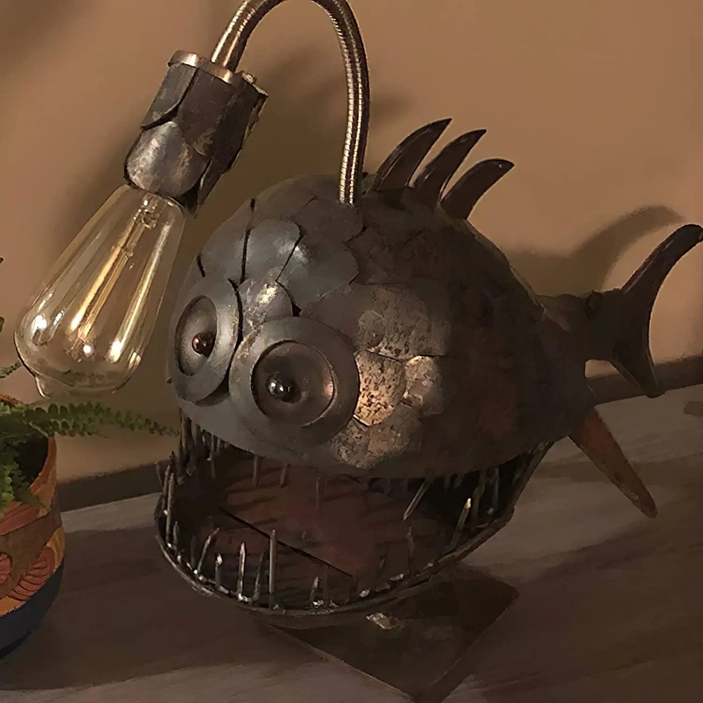 Frendorf | Glowfish Retro Tischlampe